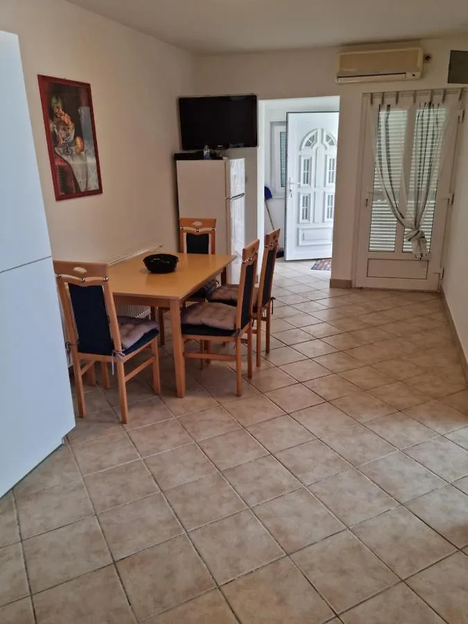 Apartments Zoretic Malinska Croazia
